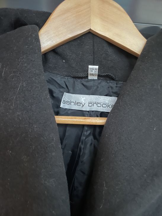 Mäntel: Damen Mantel Ashley Brooke 38 – Gebraucht aus Bergdietikon von antovale 1