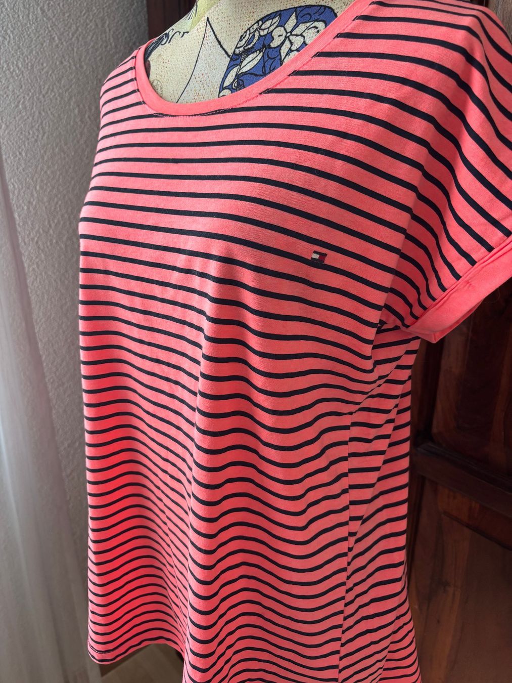 Tommy Hilfiger T-shirt: TOMMY HILFIGER T-Shirt neu – Nuovo (secondo la descrizione) da Merishausen venduto da yourdream 1