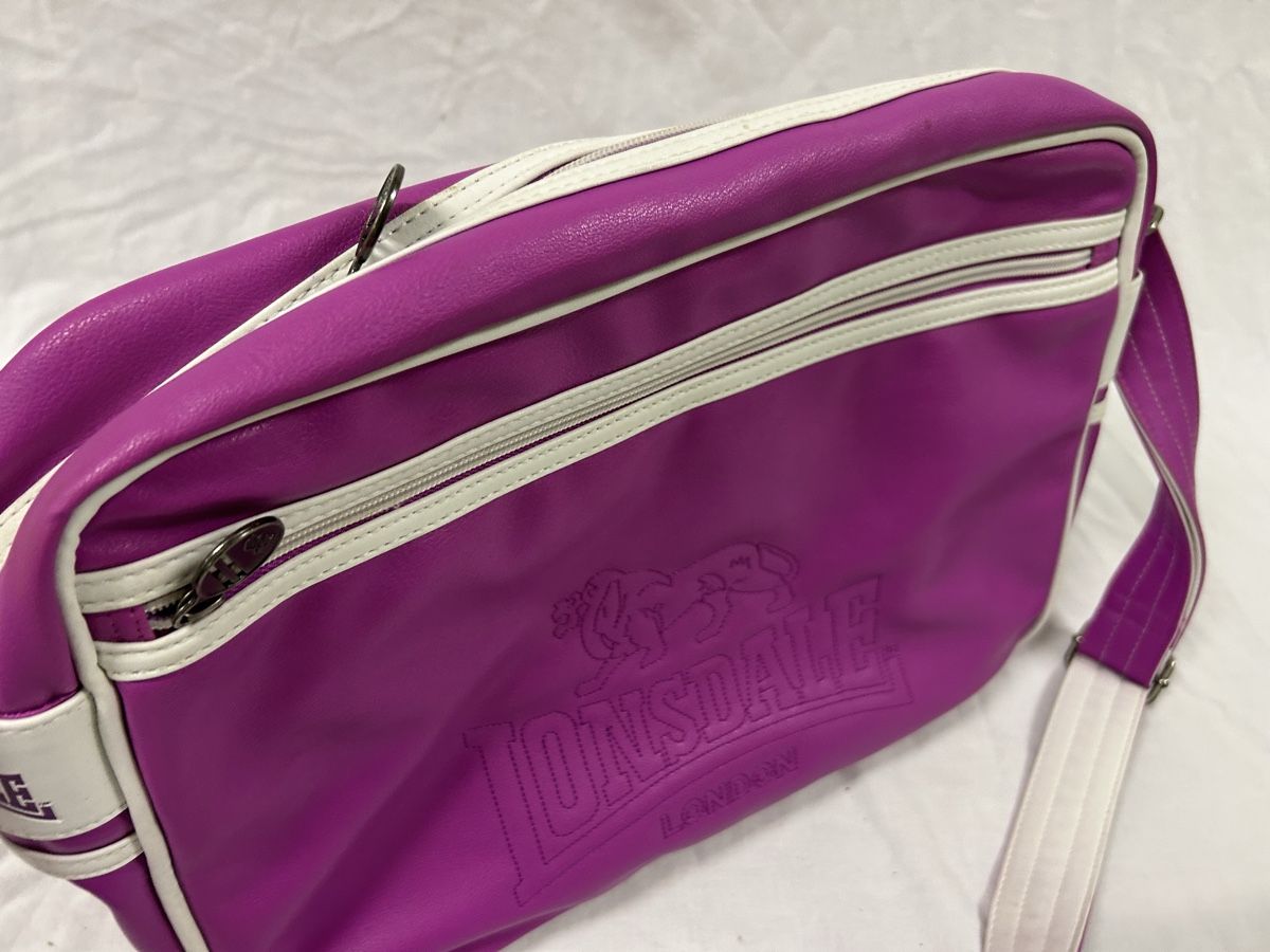 Borse: Tasche Lonsdale Pink Vintage – Usato da Fanas venduto da Alessio11 2