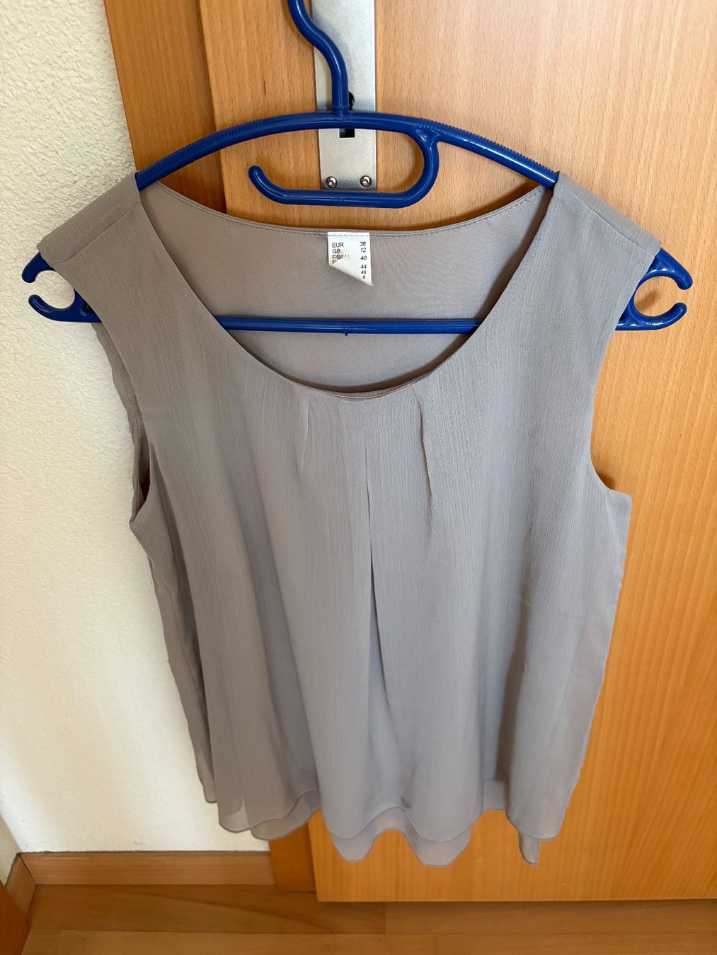 Top: Verschiedene Tops – Usato da Deitingen venduto da Fabiandeitingen 1