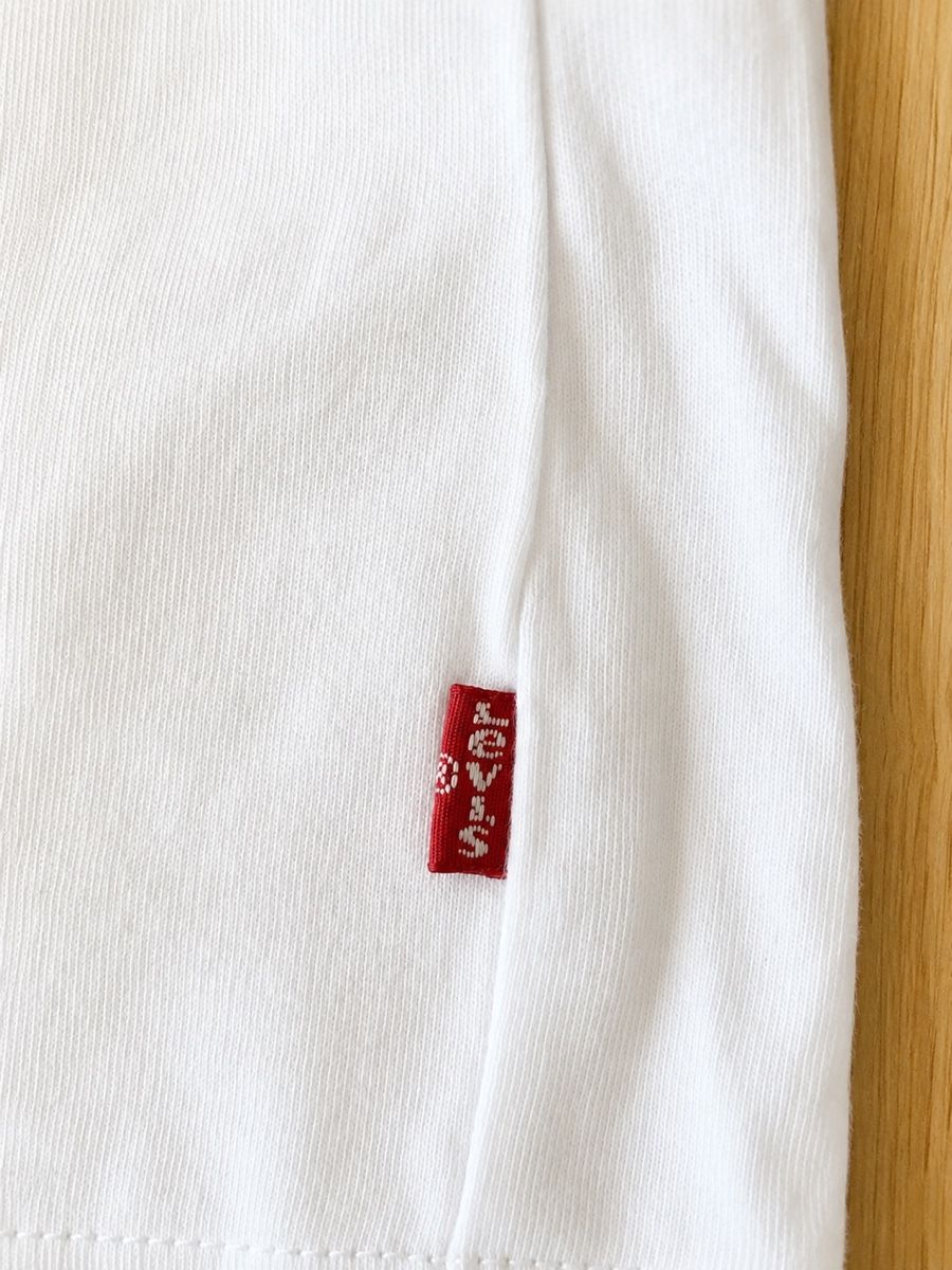 Levi's T-shirt: T-shirt Levi’s blanc – Nuovo (secondo la descrizione) da Assens venduto da SireM 1