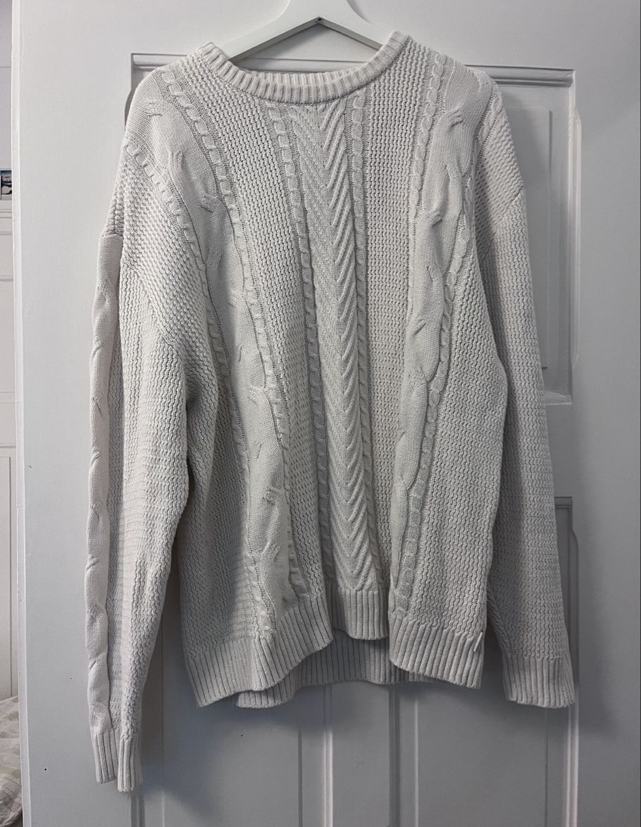 Hollister Pullover & Sweatshirts: Strickpullover weiss – Gebraucht aus Basel von guguu2012 1
