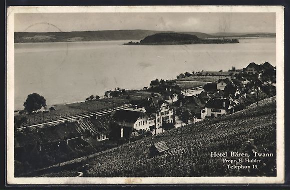Cartoline postali: Twann, Ortsansicht mit Hotel Bären v. E – Usato da Berlin venduto da bartko-reher