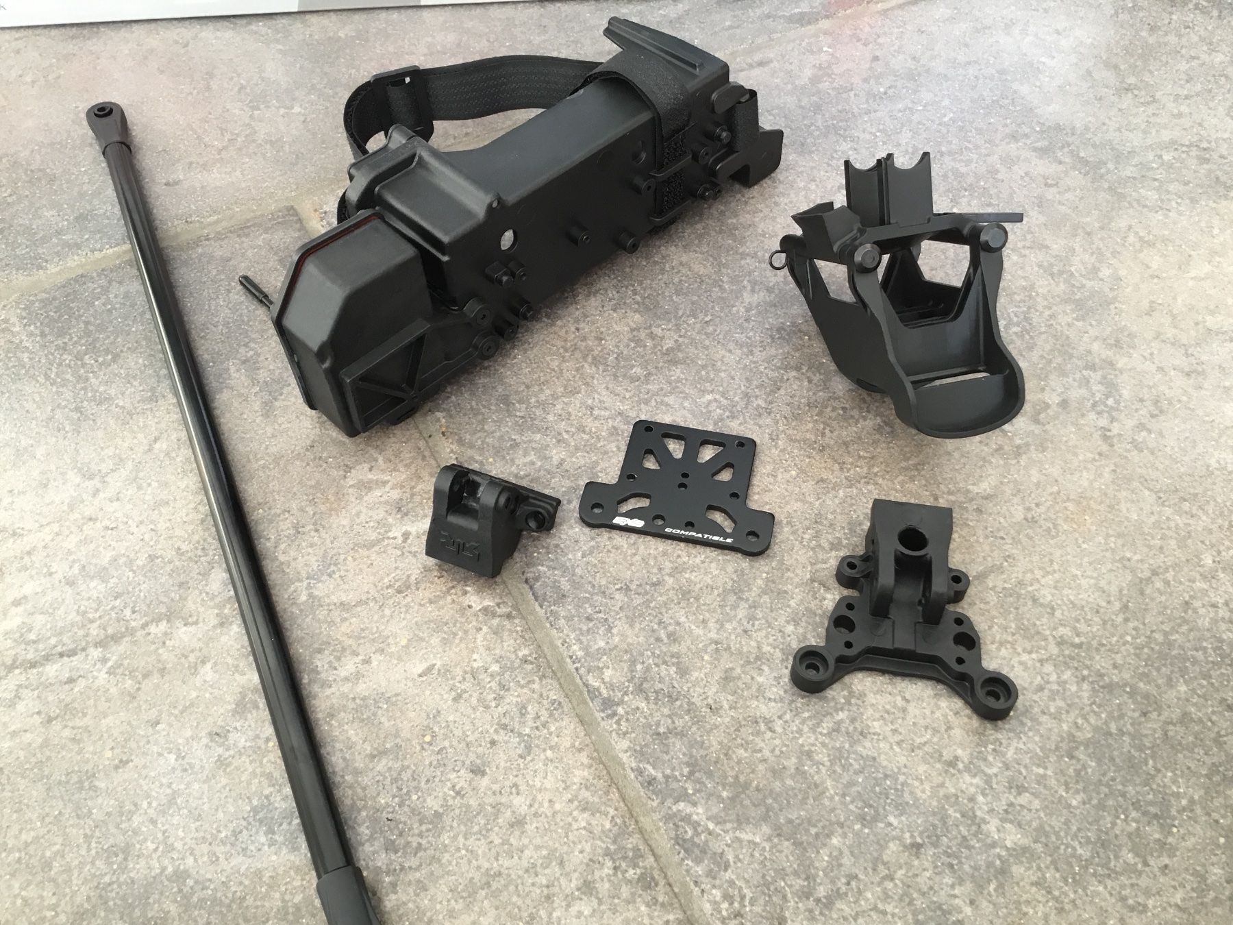 Arrma RC Modellbau: Arrma BigRock 6S 1:7 Empfängerbox etc. – Neu (gemäss Beschreibung) aus Büsserach von Swissbluesmobile 2
