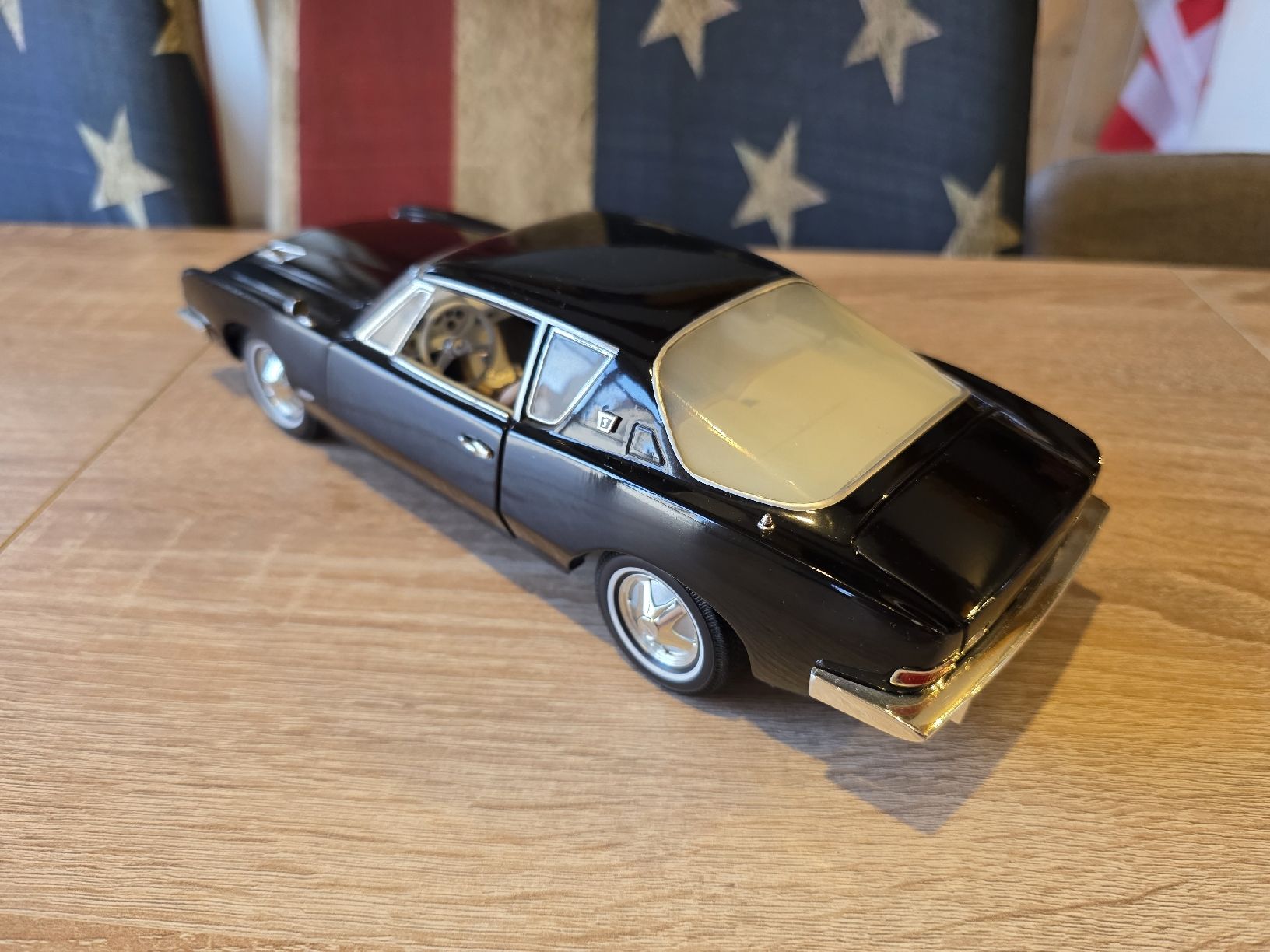 Modellini d'auto: 63'Studebaker Avanti Coupe 1:18 – Usato da Goldingen venduto da Muscle_Cars84 2