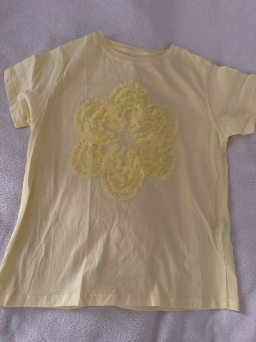 Zara Blusen, T-Shirts & Tops: Zara Mädchen T-Shirt, Gelb, Gr. 152 – Gebraucht aus Zürich von szityu