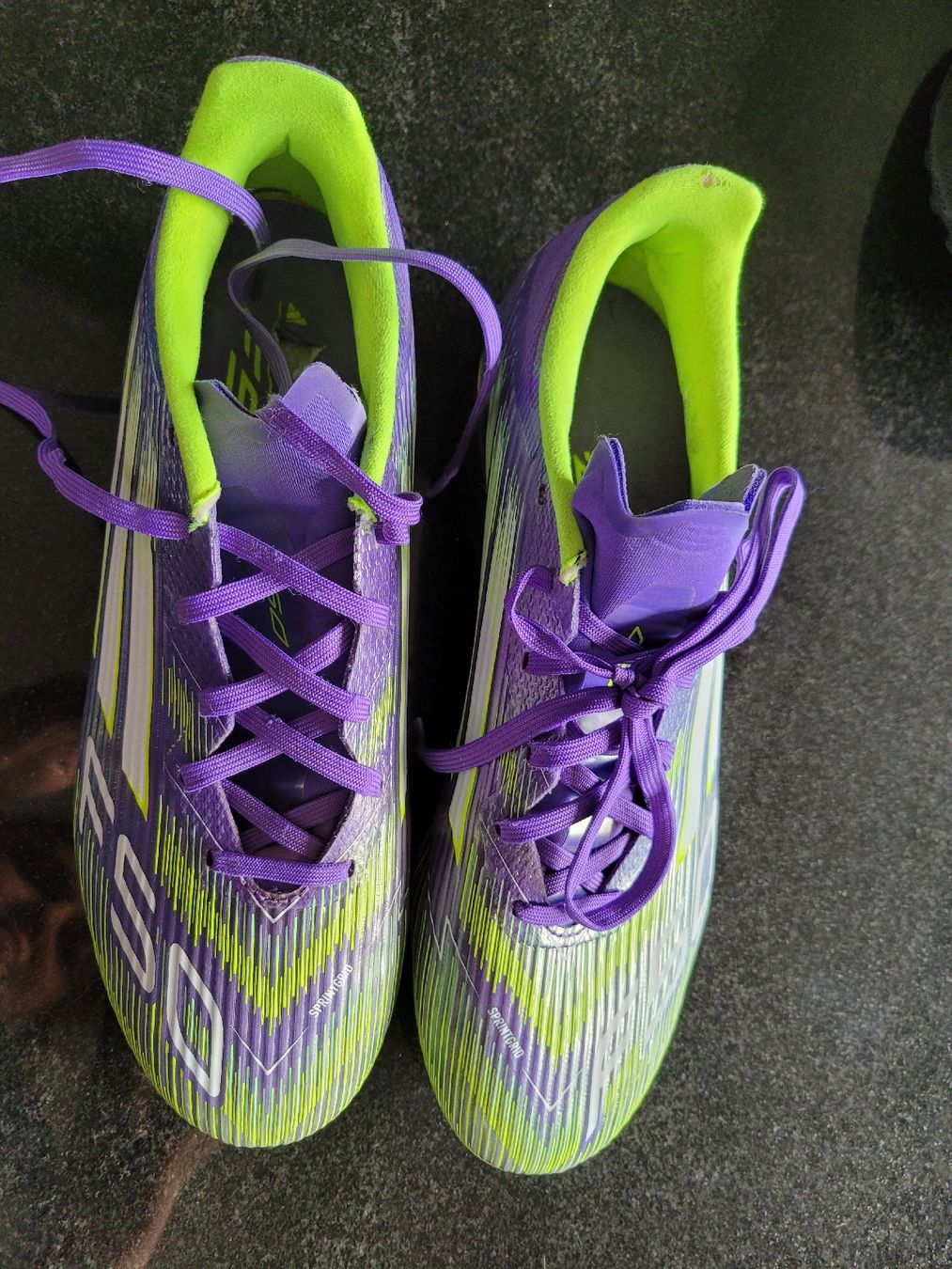 Adidas Scarpe da uomo: Fussballschuhe 42 Adidas – Usato da St. Ursen venduto da pijtra