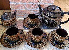 Victoria Porzellan Tee-Kaffeeset England Tassen Krüge Teller