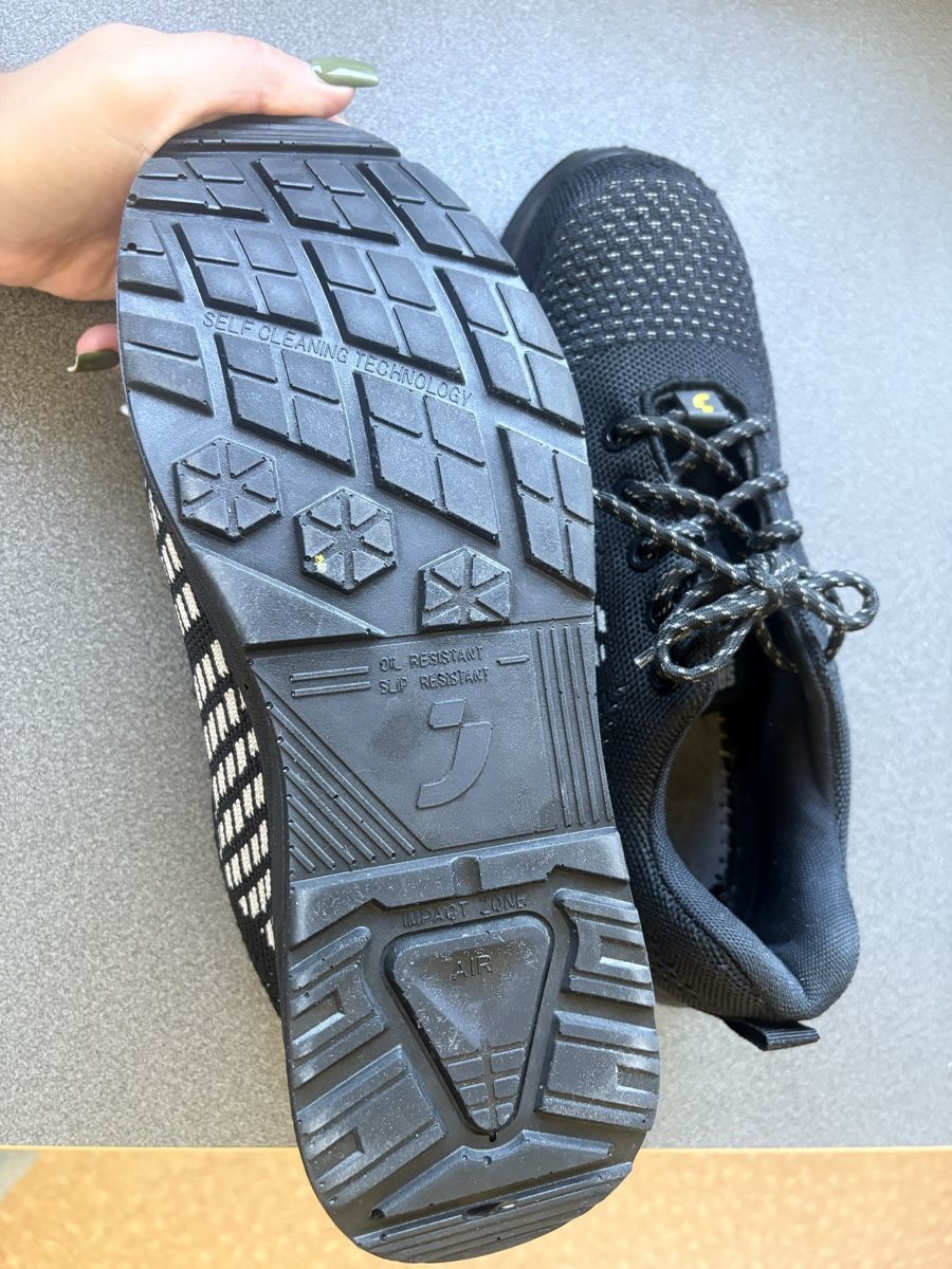 Scarpe da uomo: Arbeits schuhe grösse 42 – Usato da Wiedlisbach venduto da mej_8b72 2