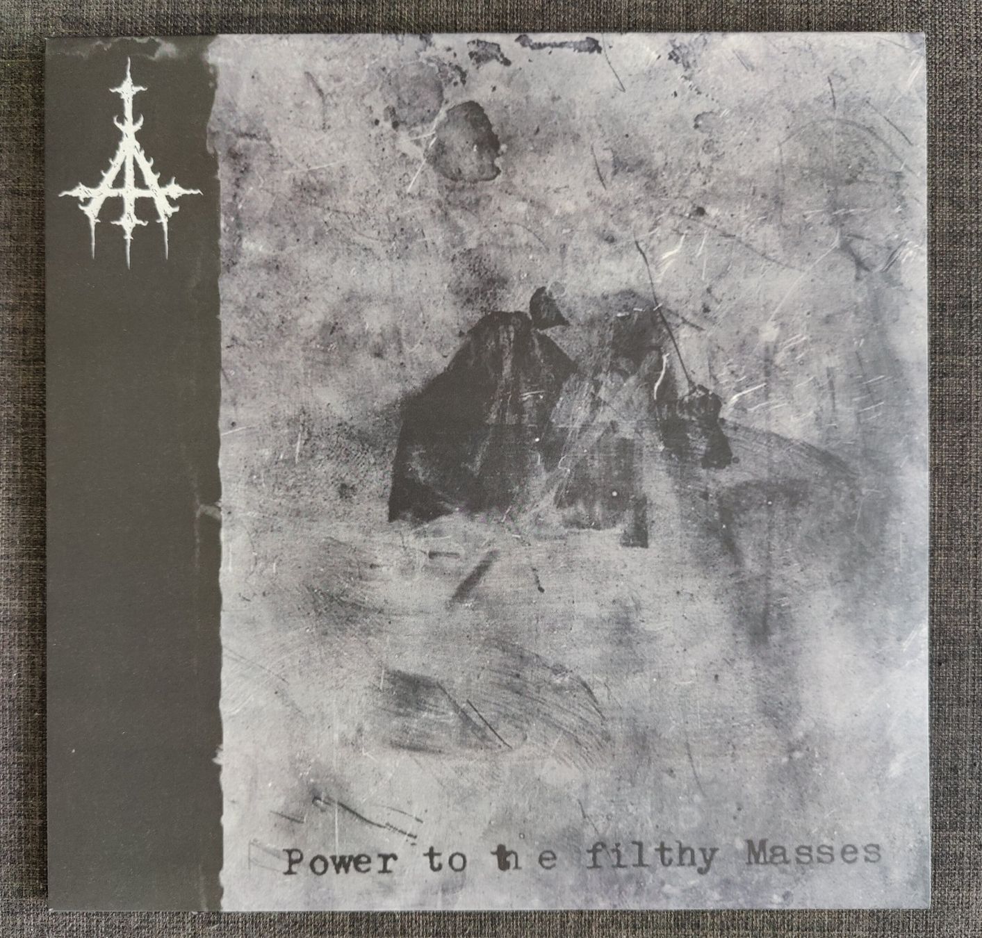Schallplatten: Gravpel - Power To The Filthy Masses – Gebraucht aus Rafz von adrenalynn