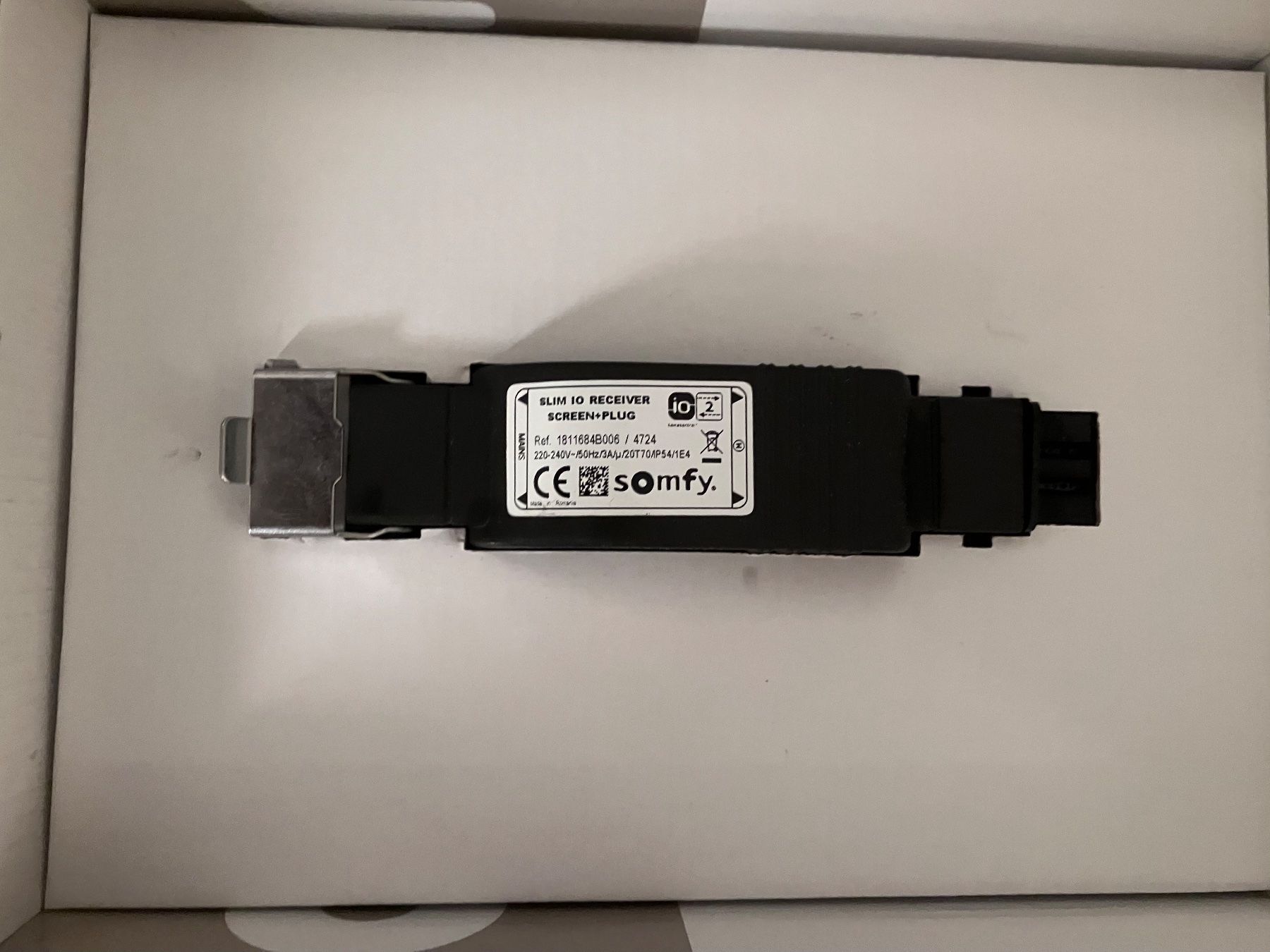 Somfy Markisen: Somfy Slim io Receiver Screen + Plug – Neuware Storen – Neu und originalverpackt aus Zürich von Shalashaska