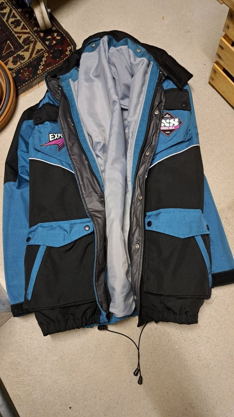 Vestes: motorjacke  exploder xxl – D'occasion à EMBRACH par Rahelinu