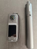 Caméra Insta360 X5 avec perche, étui