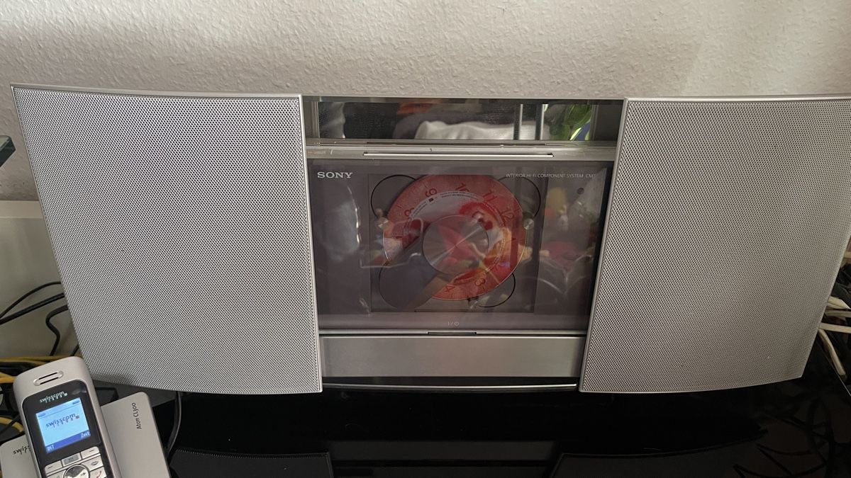 Sony Audio- & Mediensysteme: Sony CD Musiksystem silber   Defekt – Defekt aus Trimbach von Alessia75