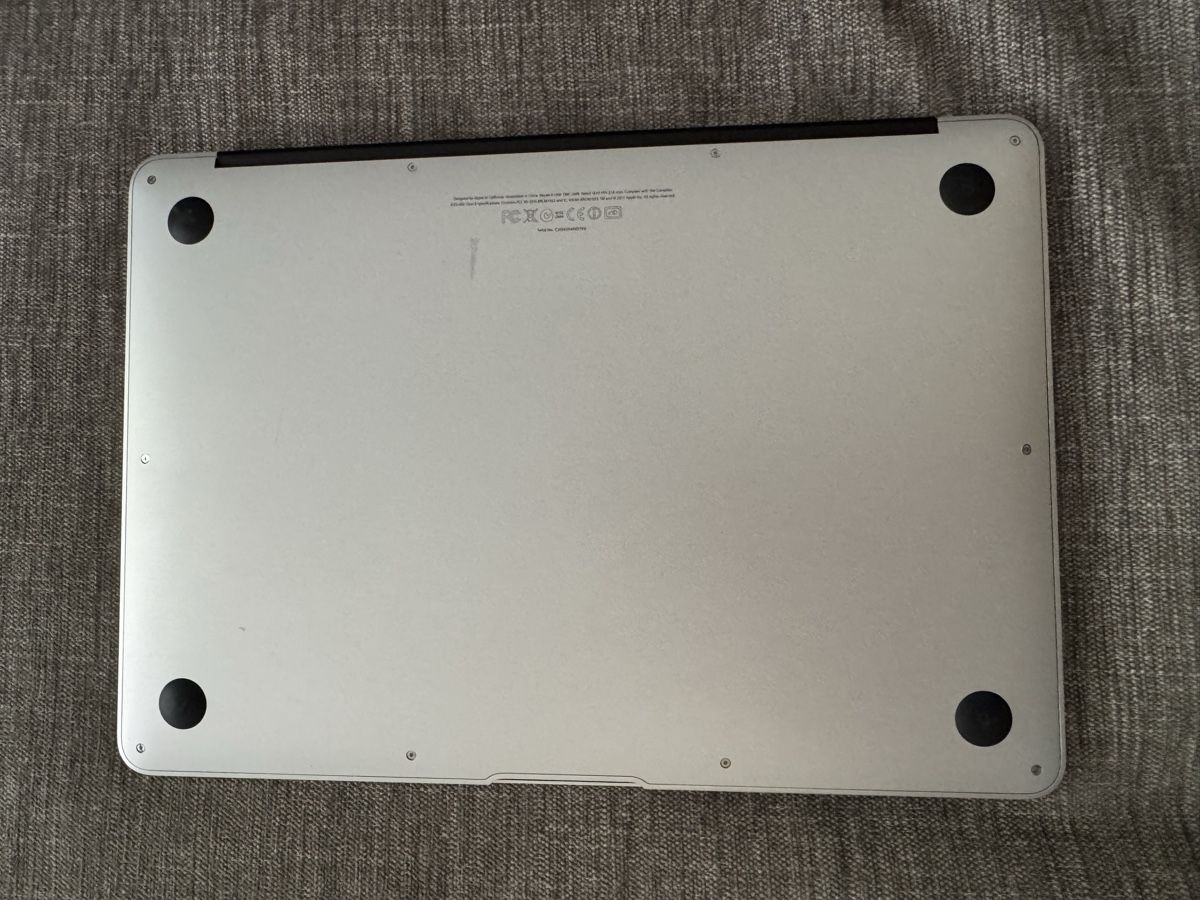 Apple Notebooks: MacBook Air 13 – Gebraucht aus Adliswil von Busys 6
