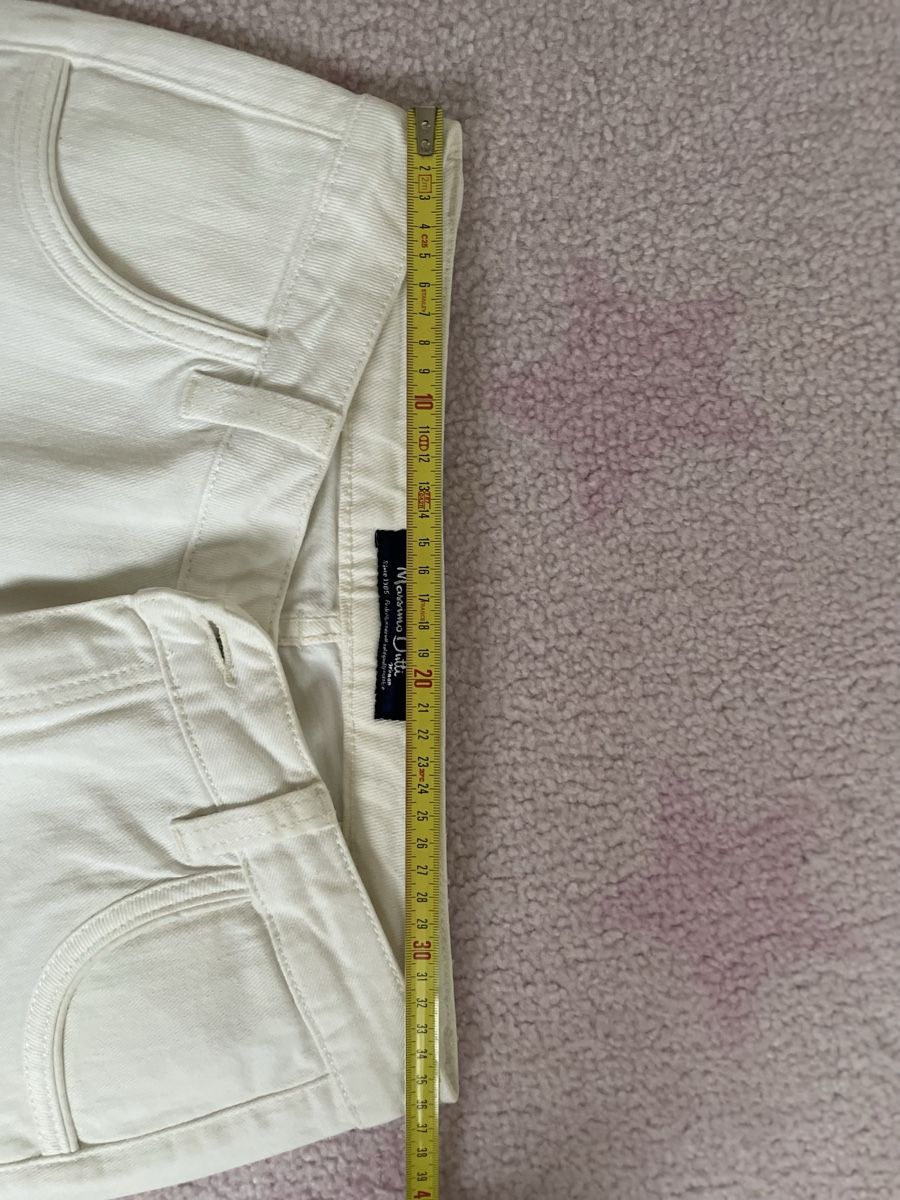 Massimo Dutti Jeans: Massimo Dutti Jean blanc évasé taille 40 – Neu (gemäss Beschreibung) aus Versoix von Pti-pois 4