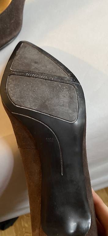Scarpe da donna: Braune Nine West Pumps Gr. 41 /US 10 M – Usato da Zürich venduto da asc_72wl 2