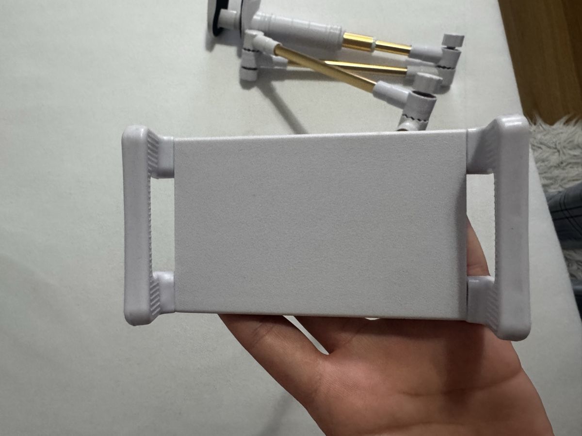 Bildschirmhalterung:  Handy-Halter – Neu (gemäss Beschreibung) aus Kägiswil von arb_nw7j 1