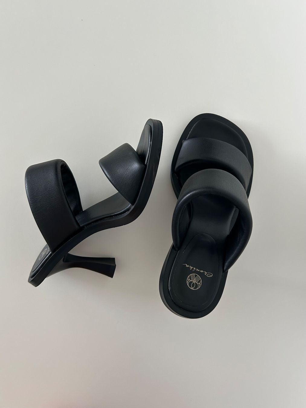 Scarpe da donna: High heels sandals – Usato da Zürich venduto da _nathalie_ 1