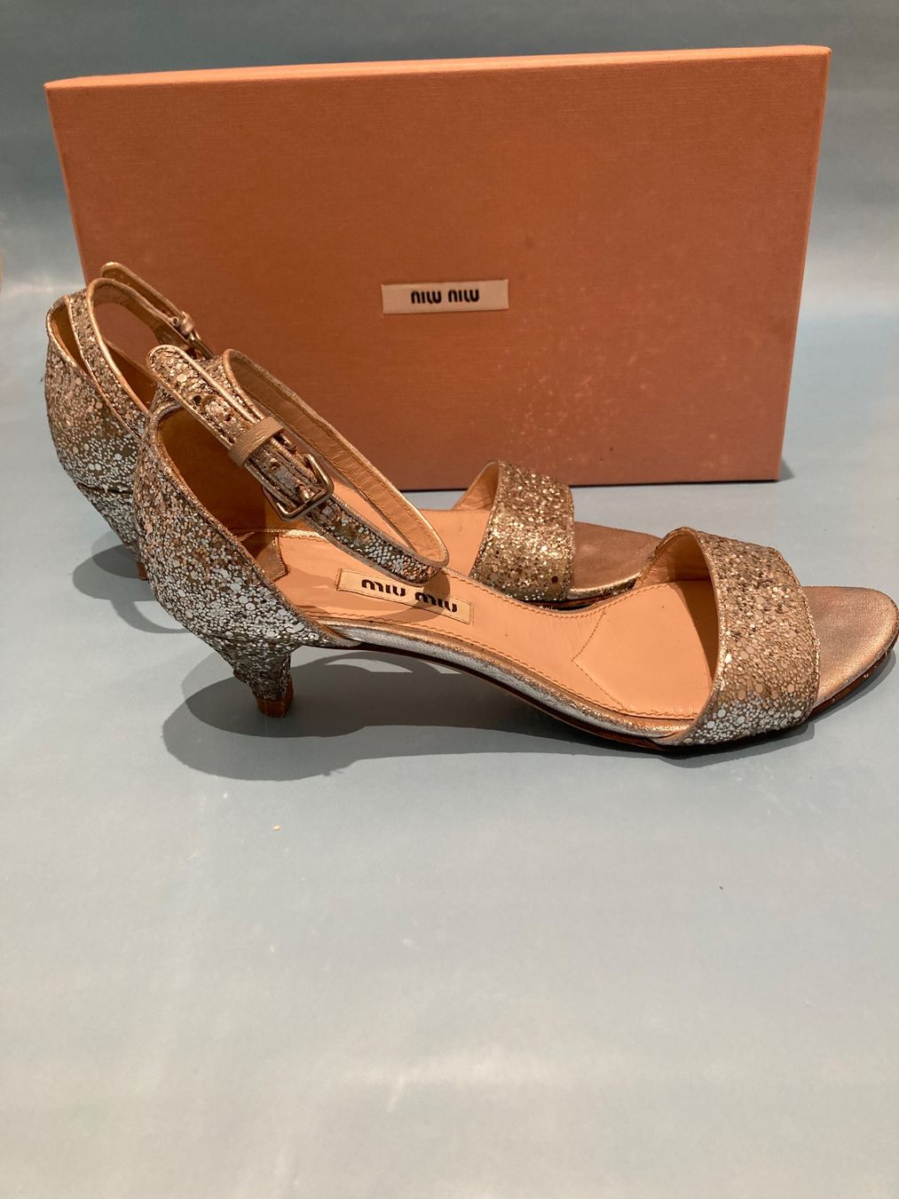Miu Miu Scarpe da donna: Miu Miu no 36 – Usato da Paradiso venduto da Kayakara 2
