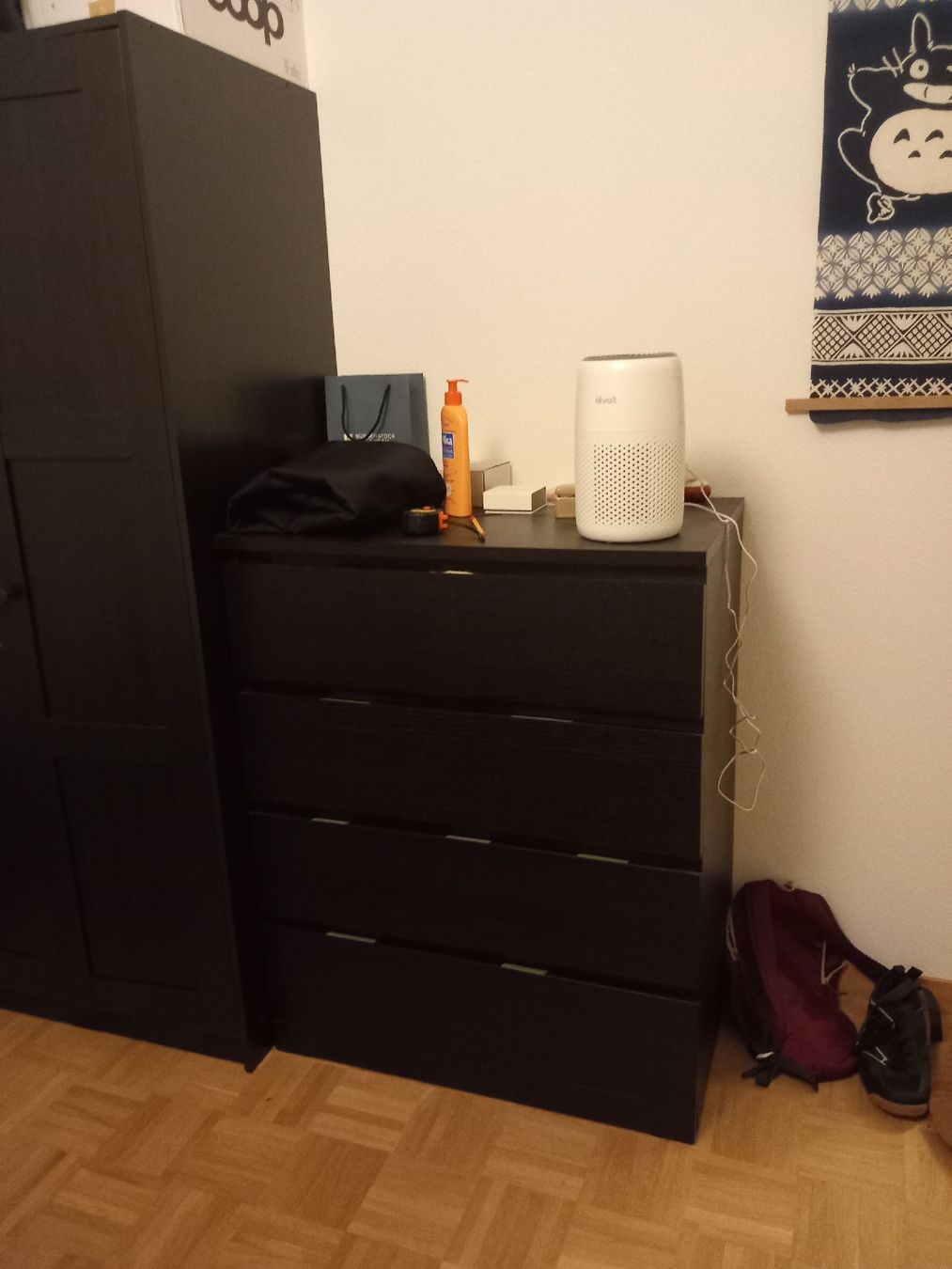 Ikea Commodes: Commode noir de IKEA – D'occasion à La Tour-de-Peilz par nth_ts8m 1