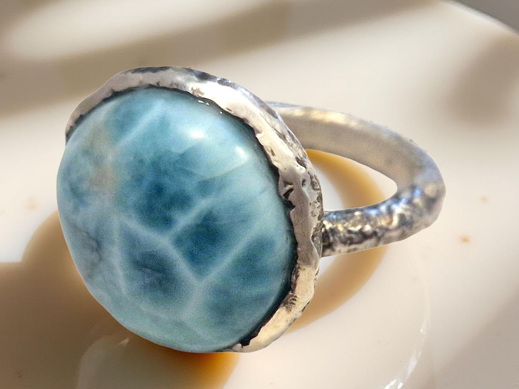 Ringe: Statement-Ring Silber & Larimar, Grösse 56 – Neu und originalverpackt aus Aarau von Schmuckhoehle_MD 2