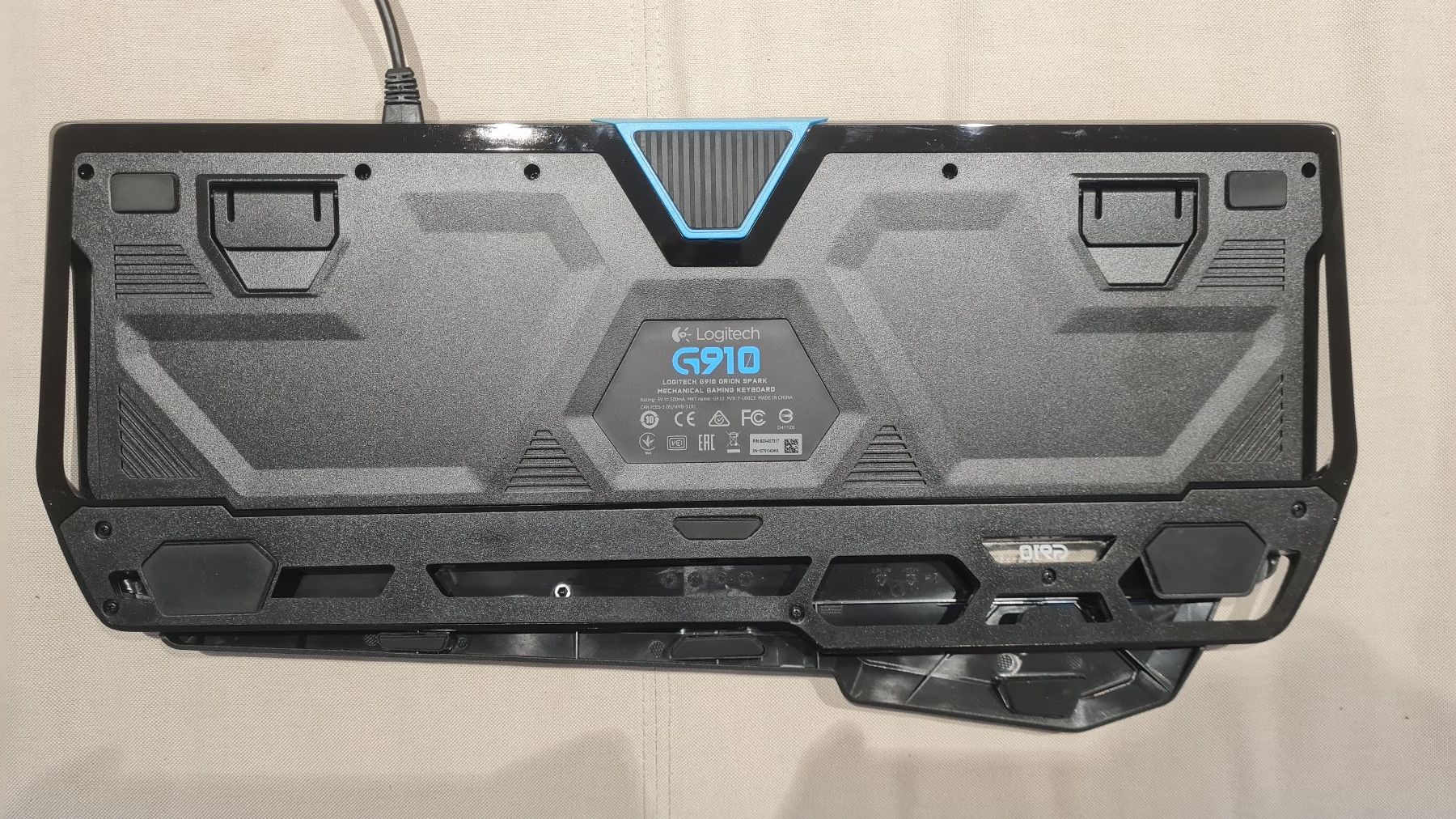 Logitech Claviers: Logitech G910 Gaming-Tastatur – D'occasion à Rümlang par studigem 7