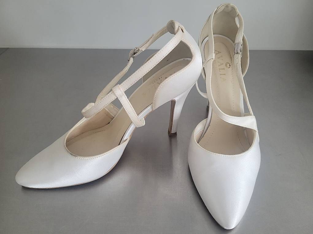 Scarpe da donna: Hochzeitsschuhe einmal getragen – Usato da Bern venduto da alinelangenegger01