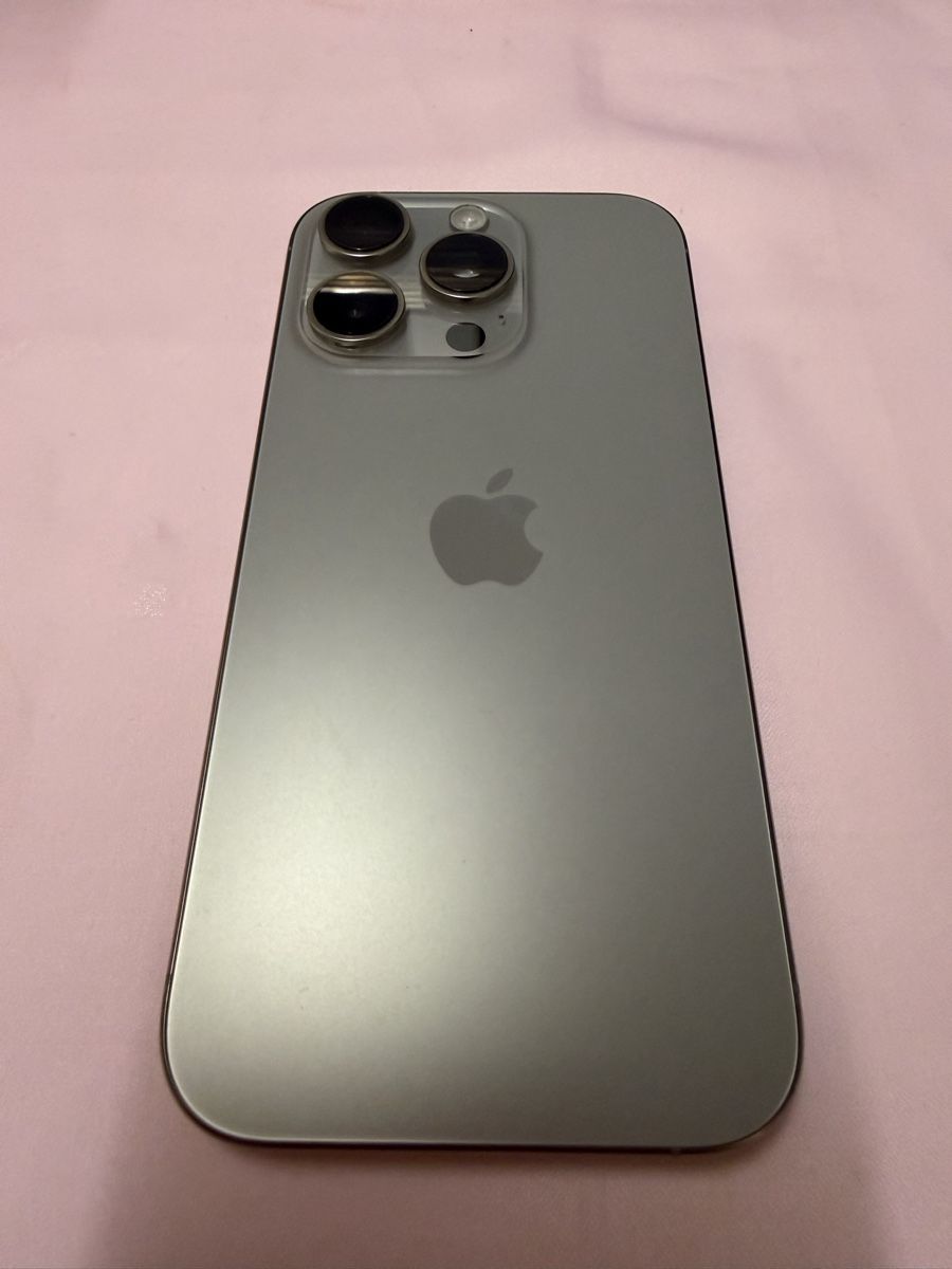 Apple Telefoni cellulari / Smartphones: iPhone 16 Pro 128 GB Titan Natur – Nuovo (secondo la descrizione) da Schwändi GL venduto da dom_5mzc