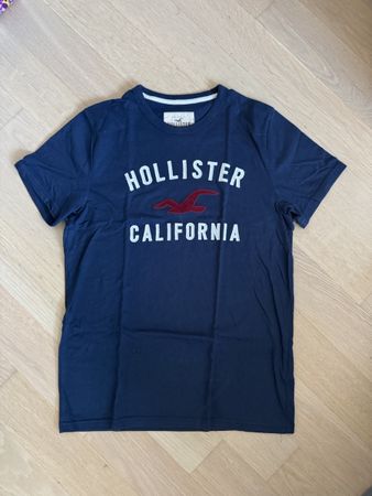 Hollister T-Shirt