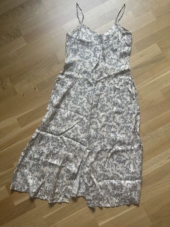 Kleid COMPTOIR DES COTONNIERS gemustert Grösse unbekannt neu