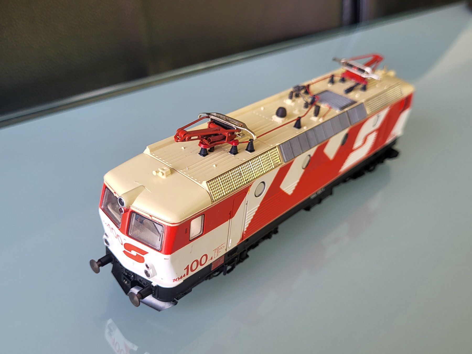 Roco Trains électriques: H0 ROCO ÖBB 1044 100-4 – D'occasion à Oberburg par sensetal 6