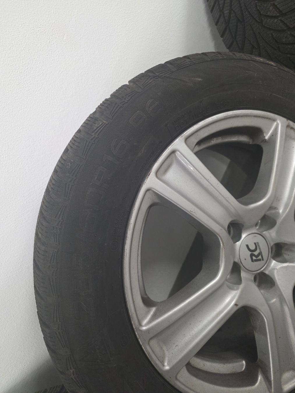 Subaru Cerchioni: Kompletträder 205 60 16 – Usato da Winterthur venduto da mag_nwf6 5