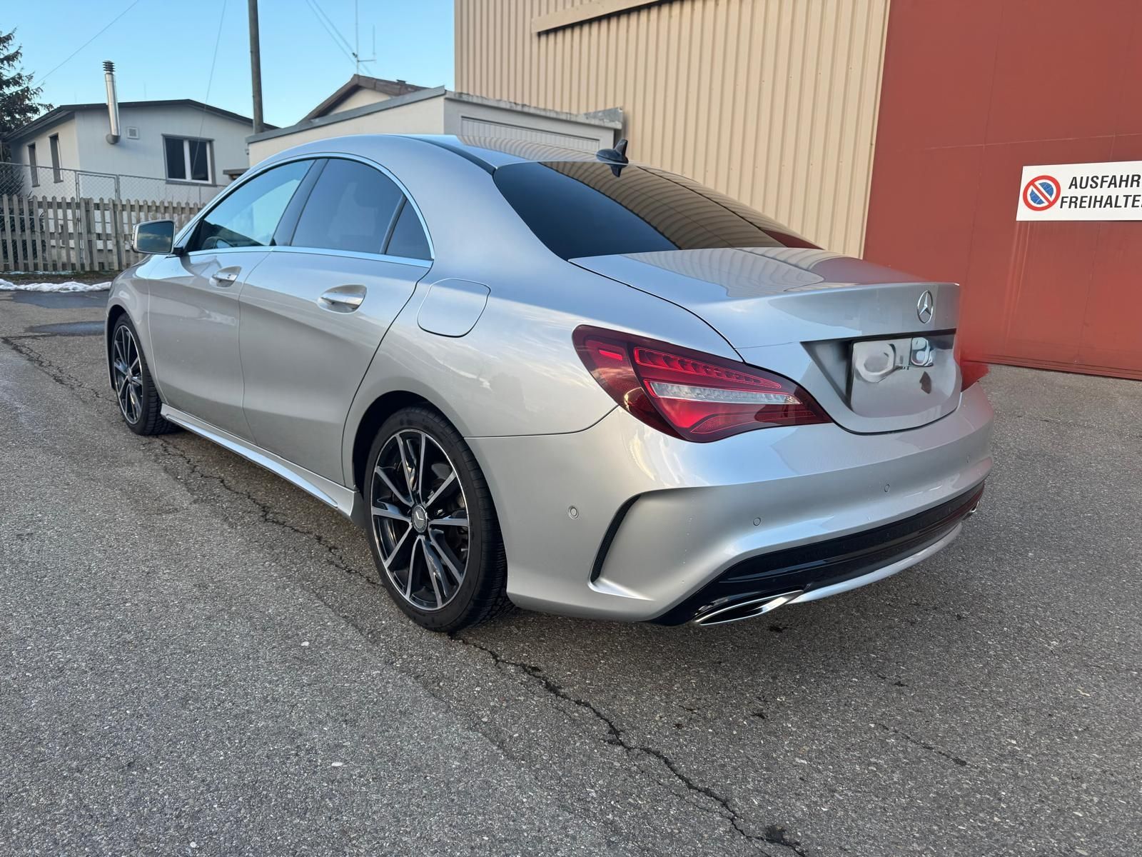 Mercedes CLA 200 AMG Line – Top Zustand – Frisch ab Service (Gebraucht ...