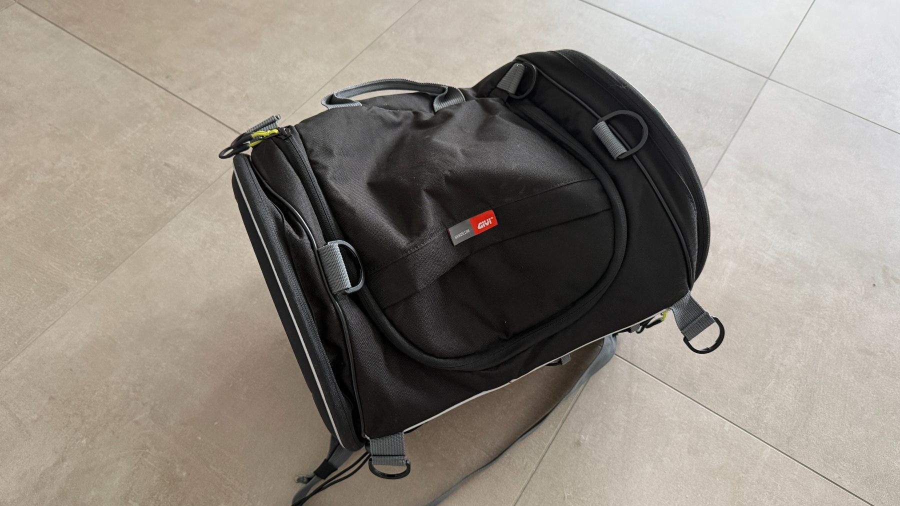 Givi Topcase: Moto bag Givi – Usato da Lugano venduto da _tuttifrutti_ 2