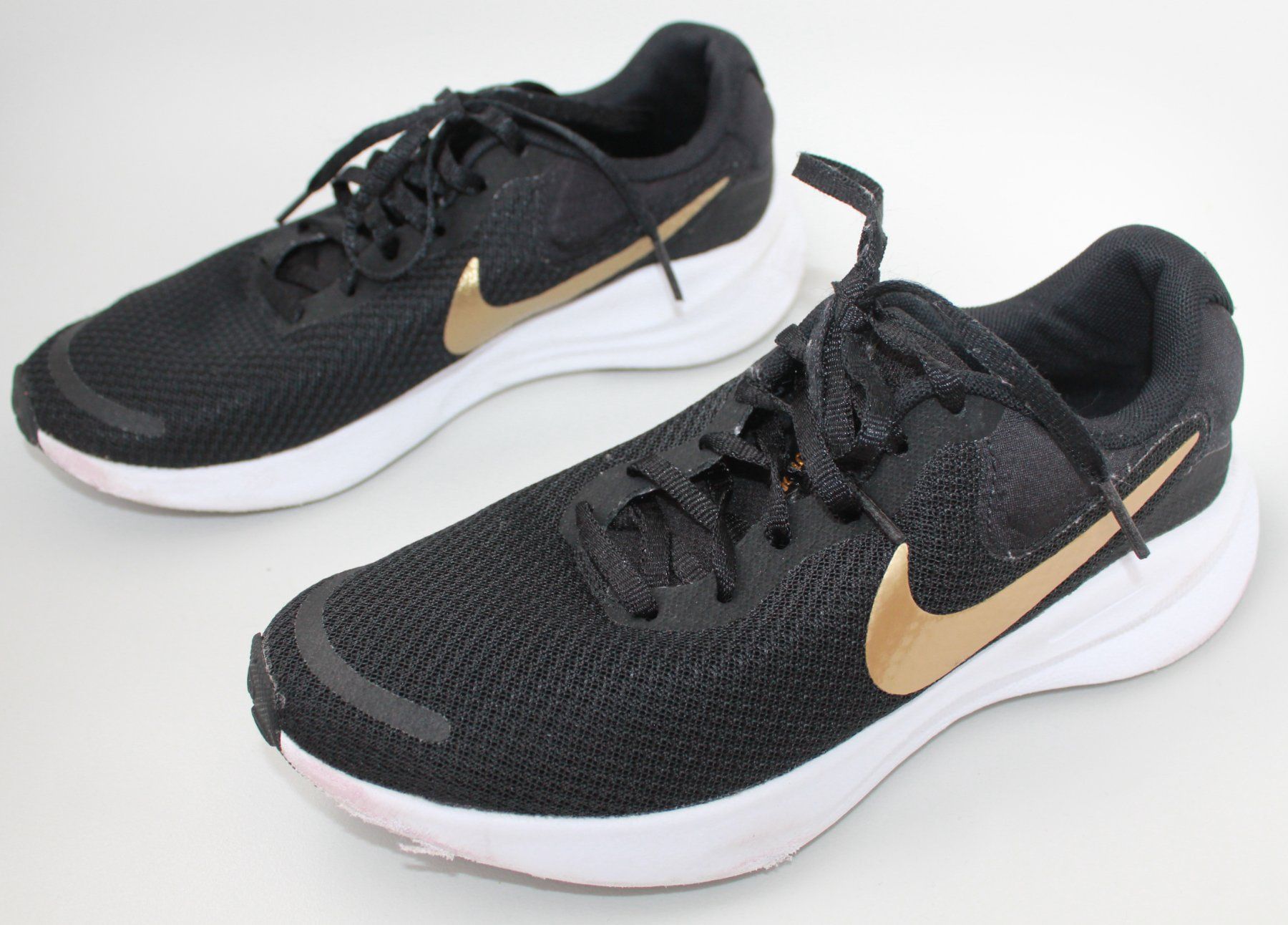 Nike Scarpe da donna: Baskettes Nike t. 37.5 – Usato da Peseux venduto da Gilloss