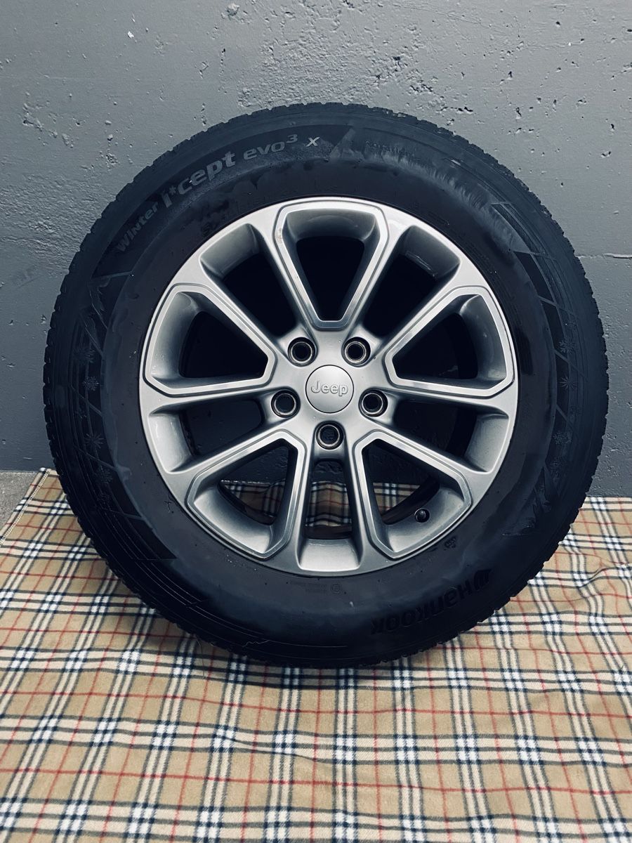 Jeep Pneumatici & Ruote complete: Winter komplett Rad (JEEP) – Usato da Adliswil venduto da Fabisales