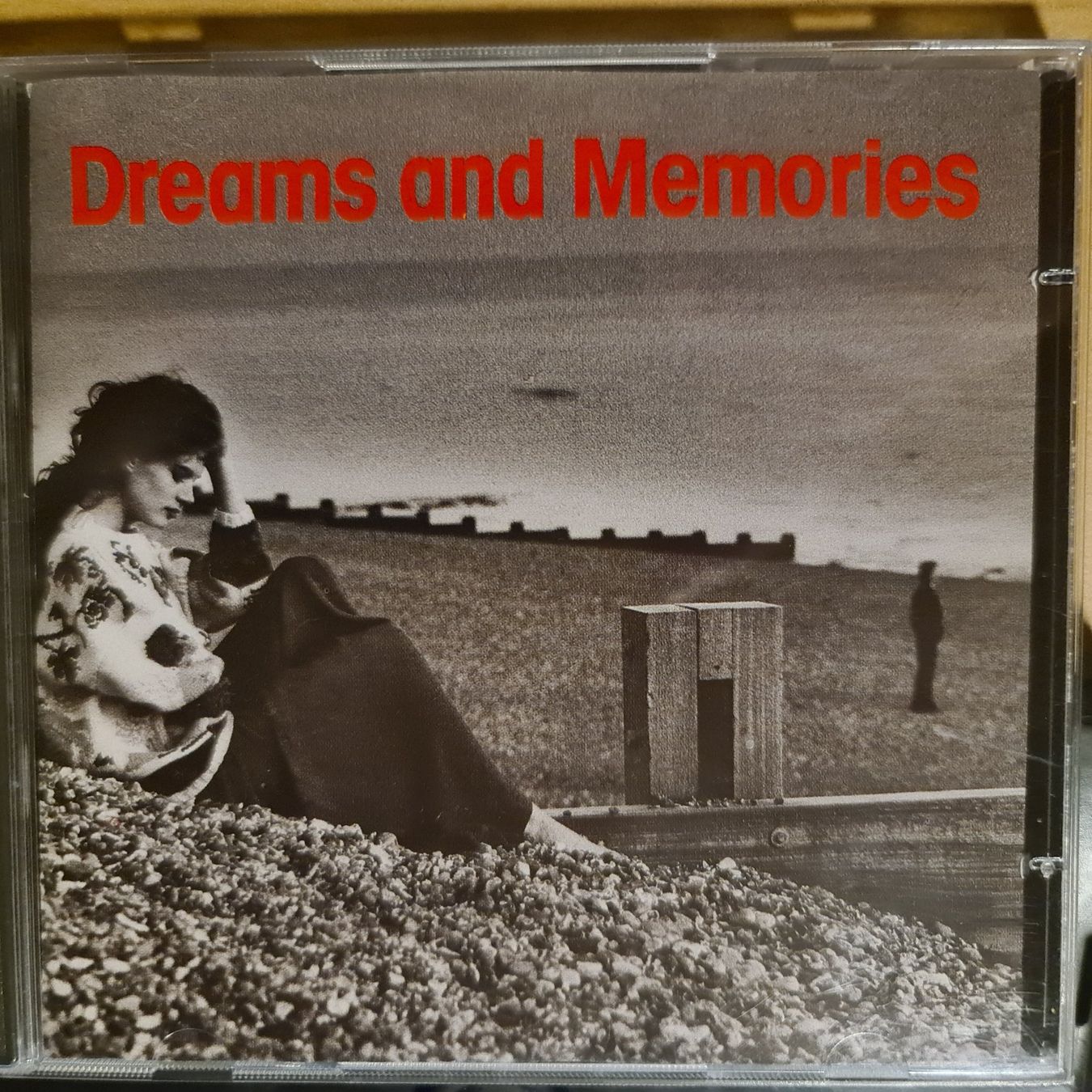 CD: Dreams and memories – Usato da Dintikon venduto da Vexi