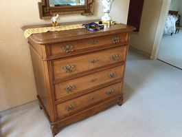 Commode en bois