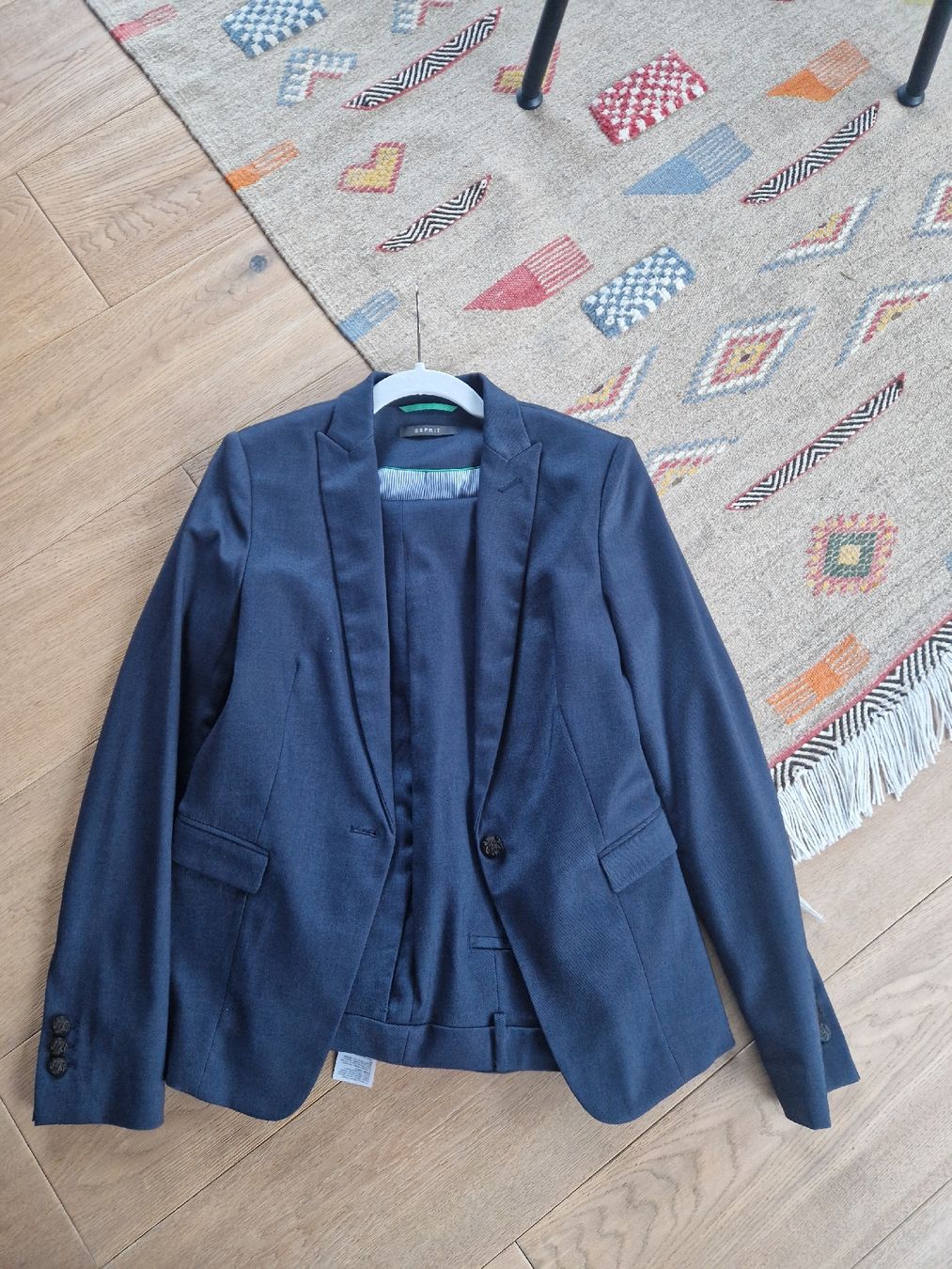 Esprit Anzüge & Kostüme: Anzug Damen Esprit 36/38 – Gebraucht aus St. Gallen von Flames1 3