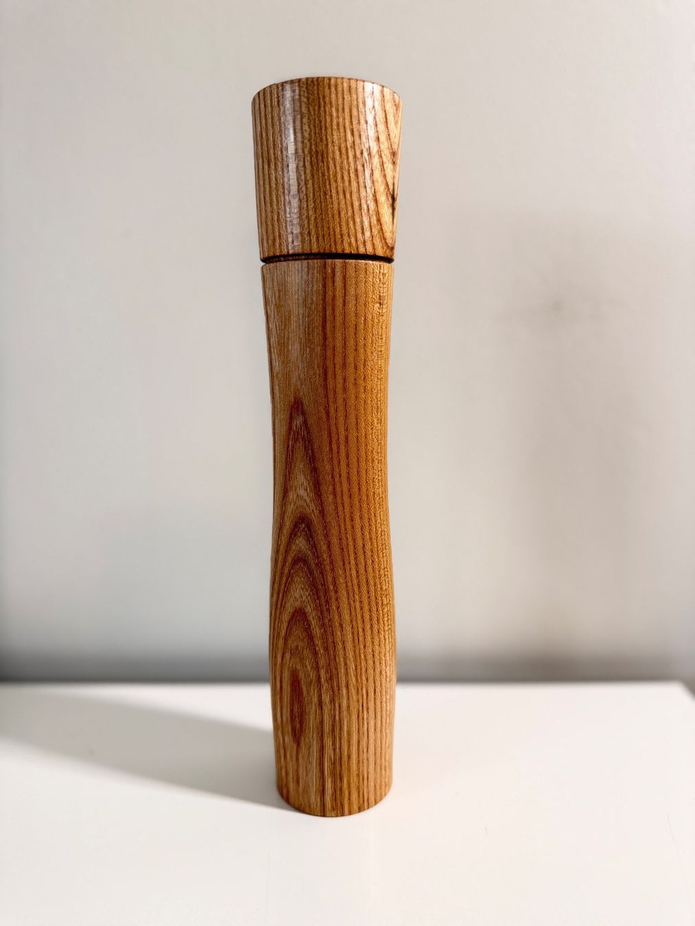 Appareils de cuisine: Pfeffermühle aus Ulme – Neuf avec emballage d'origine à Herisau par mikes69