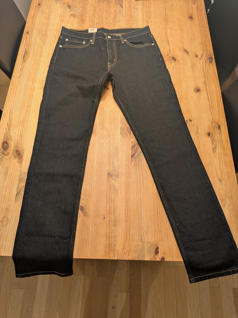 Levi's Jeans: Levi's Jeans 511 SLIM - NEU – Nuovo e nell'imballaggio originale da Hombrechtikon venduto da dahu02 1