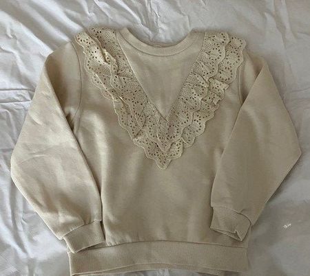 Sweatshirt enfant beige avec col dentelle taille 122/128