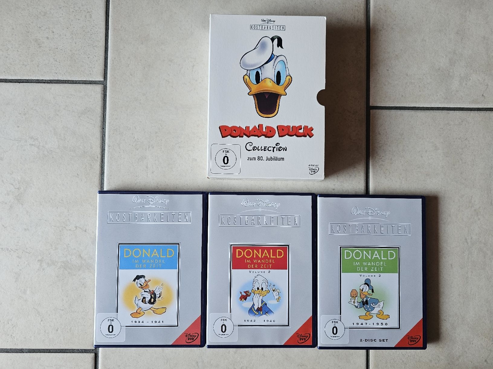 Tutti i DVDs: Donald Duck Collection  -  1934 - 1950 Volume 1 - 3 – Usato da Schneisingen venduto da backstore24