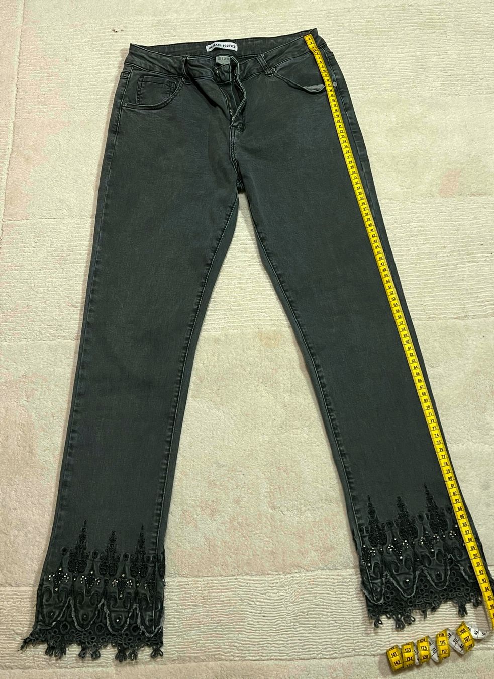 Jeans: Wunderschöne Jeans mit Glitzer – Gebraucht aus Endingen von chocosweet