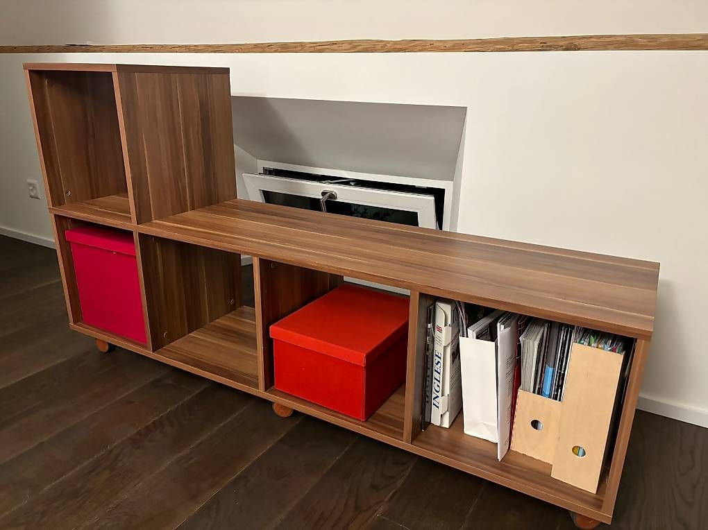 Scaffali: Como/libreria a scalino con rotelle – Usato da Soazza venduto da afa_r6cx 1