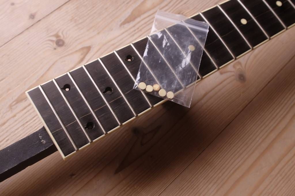 Strumenti musicali: National Bariton Gitarrenhals – Usato da Winterthur venduto da hermanadam 4