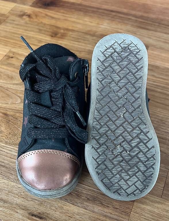 Chaussures garçon: Schuhe Gr. 22  – D'occasion à Zürich par esp_v7ml 2