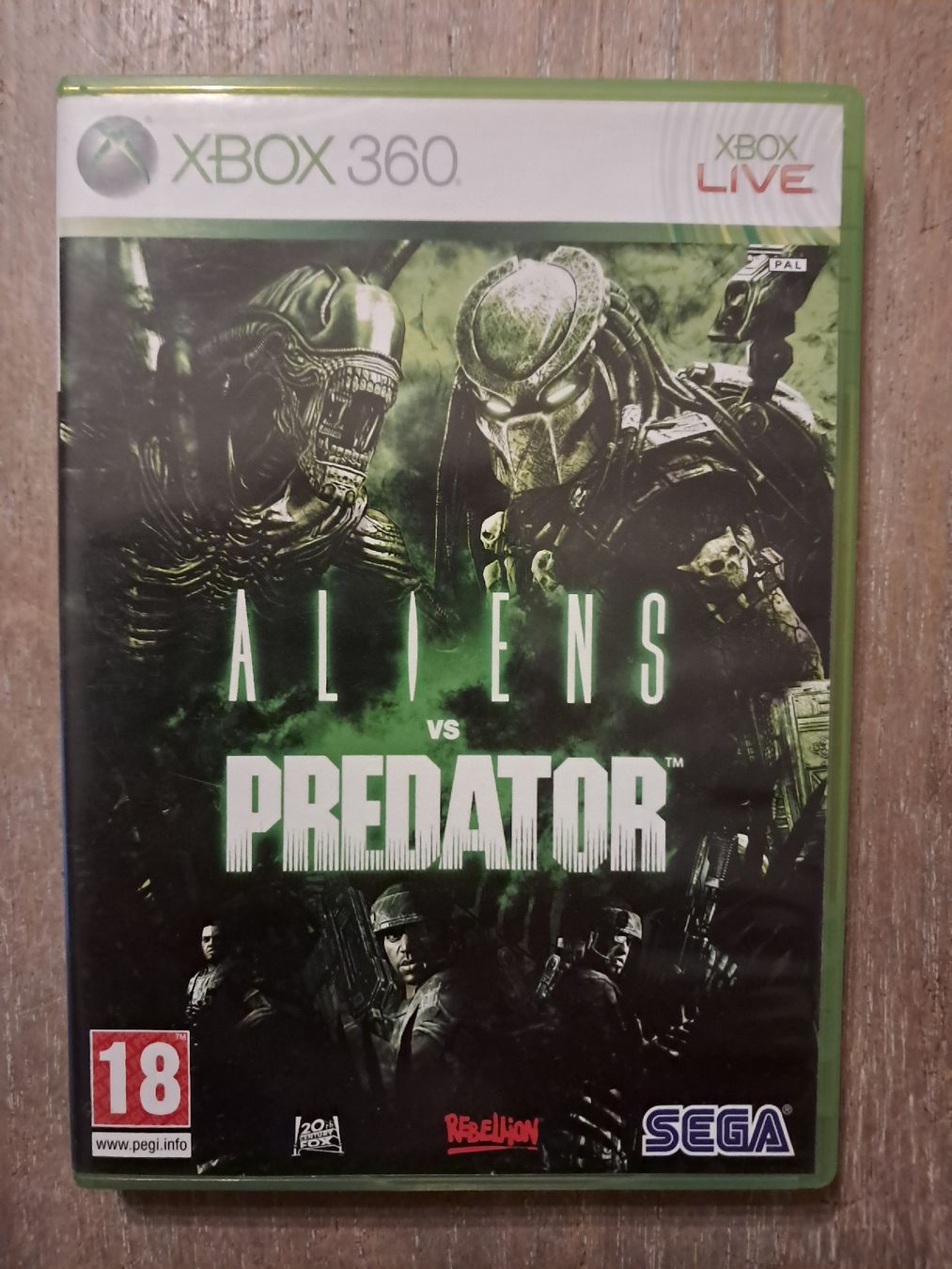Microsoft Giochi: Alien vs. Predator - XBox 360 - Uncut – Usato da Eschlikon TG venduto da Rare_Ware