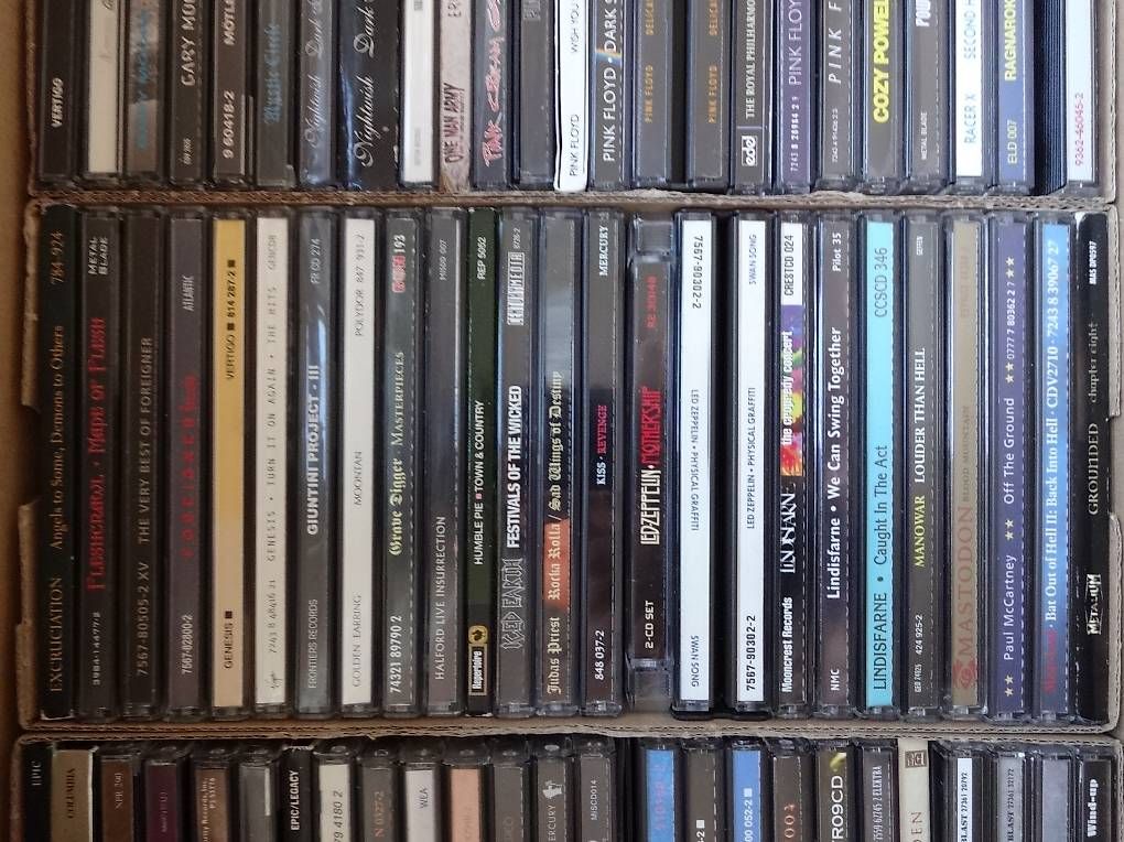 CD: Pop-, Rock- & Metal-CDs – Usato da Olten venduto da J.Gr 1